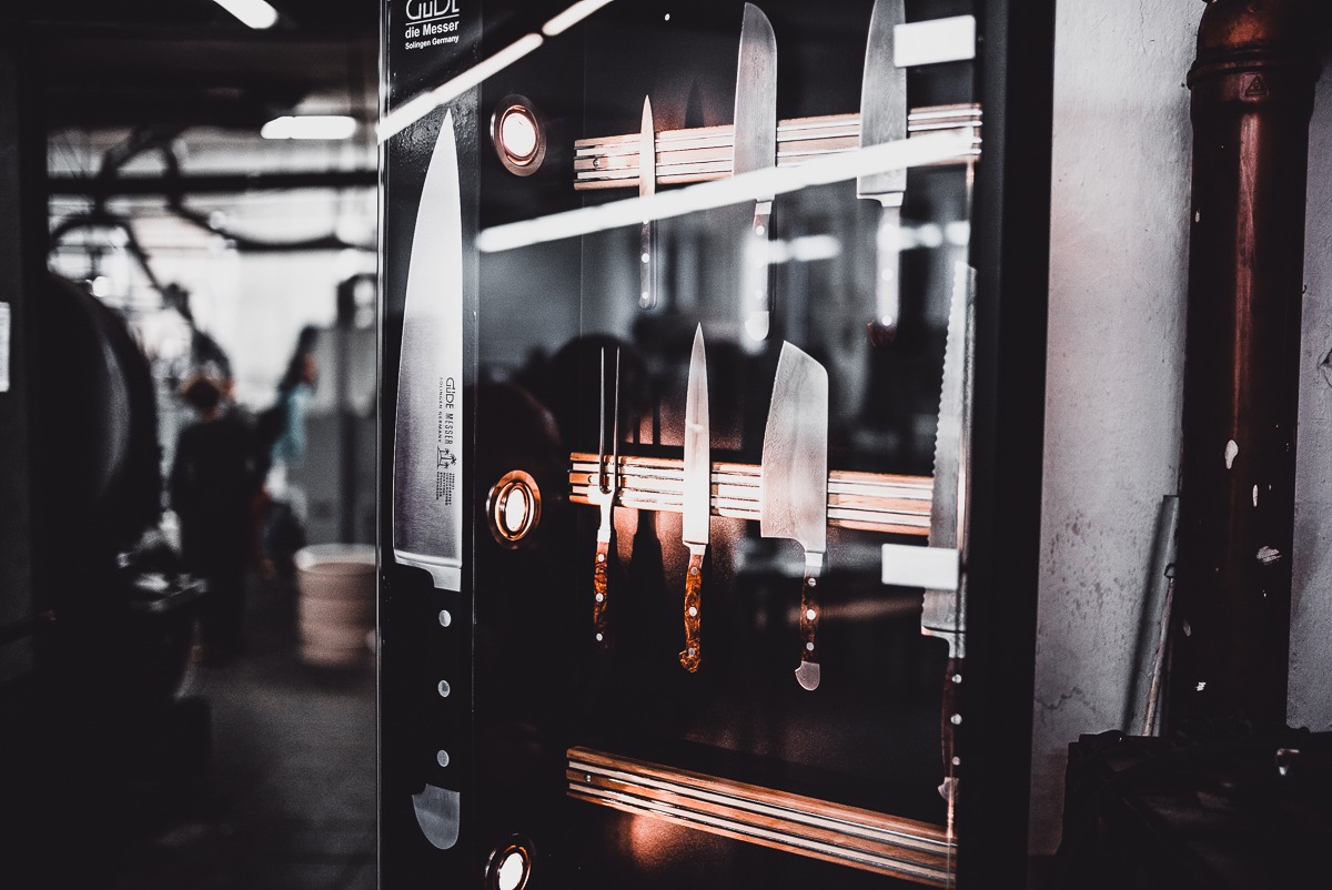 Güde Messer Vitrine